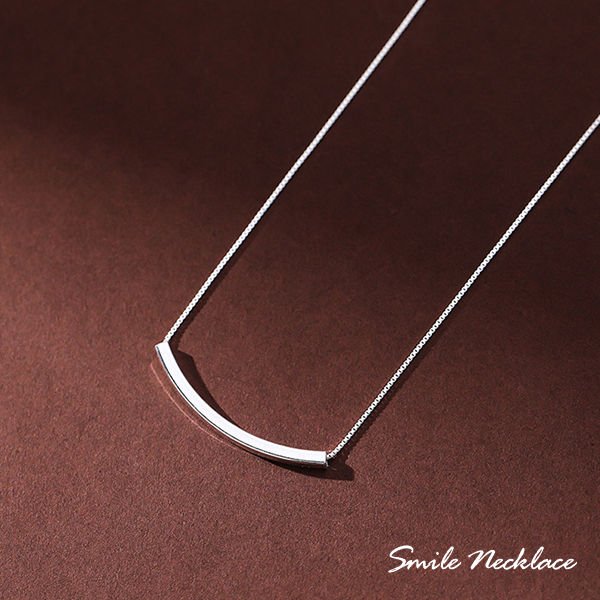 ネックレス レディース シンプル スマイル パイプ カジュアル おしゃれ プラチナ仕上げ レディース ギフト プレゼント ネックレス レディース シンプル スマイル パイプ カジュアル おしゃれ プラチナ仕上げ レディース ギフト プレゼント