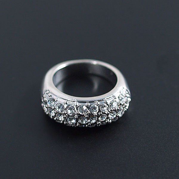 Limited Edition Treasure Chest: May your wonderful wish come true! ☆Pinky Ring/Sparkling Gorgeous Pave☆ Pinky Ring Platinum Finish