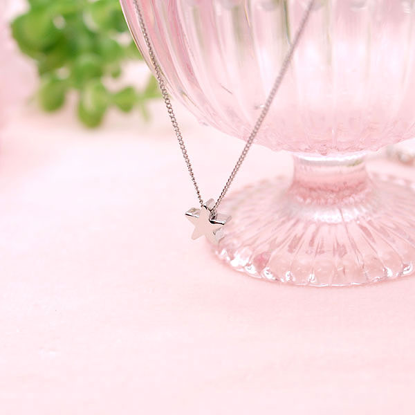 Limited Edition [Treasure Chest] Super Popular Series! 38cm Shorter Chain♪ Simple & Cute♪ Petit Star Necklace