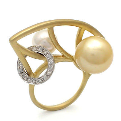 Women's Ring Made in Japan J-ENDAi Finest Akoya Pearl Akoya Pearl Golden Pearl Diamond 17 Stone Ring K18 18K Japanese Jewelry Craftsman J-ENDAi