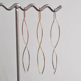 New Product: Made in Japan Wave Line American Style Earrings with Long Chain, Available in Gold, Pink Gold, and Silver (ap-39)