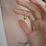 新商品 ネックレス レディース シンプル ドロップ しずく 雫 シンプル ステンレス製 カジュアル シルバー ゴールド レディース ギフト プレゼント