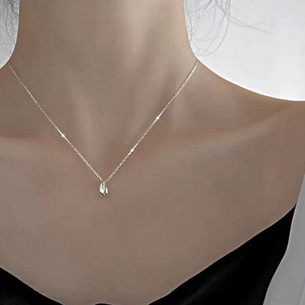新商品 ネックレス レディース シンプル ドロップ しずく 雫 シンプル ステンレス製 カジュアル シルバー ゴールド レディース ギフト プレゼント