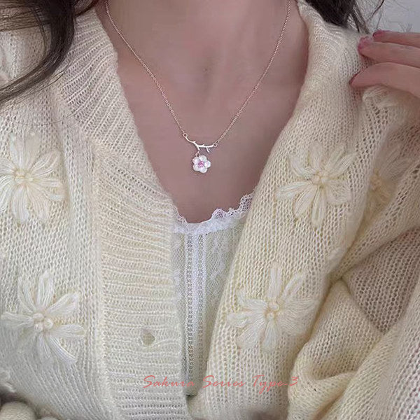 新商品 ネックレス レディース さくらシリーズ タイプ3 ネックレス 桜 サクラ プラチナ仕上げ レディース ギフト プレゼント