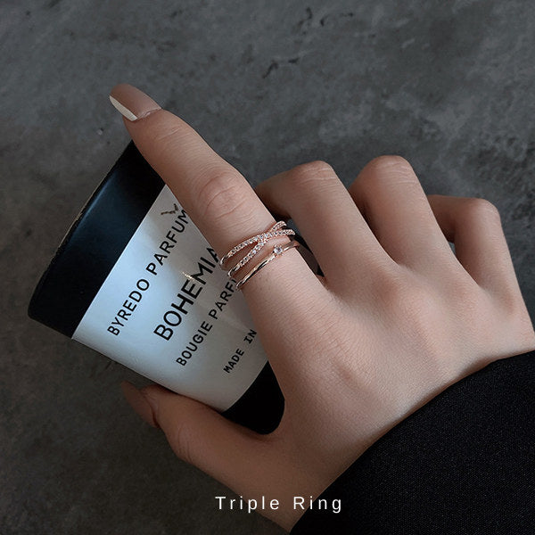 新商品 指輪 レディース サイズフリー 3連 リング クロスオーバー ストレート トリプル 指輪 ピンクゴールド ゴールド プラチナ仕上げ 誕生日 ギフト プレゼント