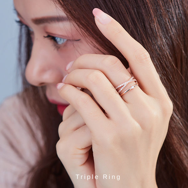 新商品 指輪 レディース サイズフリー 3連 リング クロスオーバー ストレート トリプル 指輪 ピンクゴールド ゴールド プラチナ仕上げ 誕生日 ギフト プレゼント