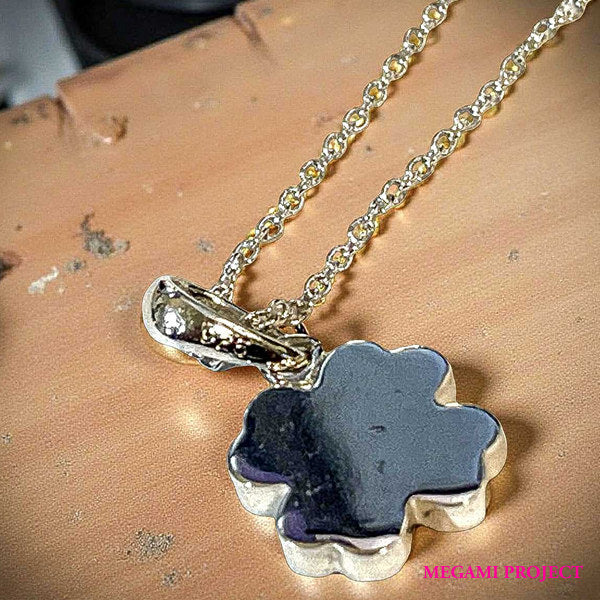 [Treasured Item] Cute and Adult Goddess Series Clover Necklace Made in Japan | Not for Sale, Not Reproduced (p16)
