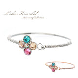 Limited Edition [Treasure Chest] Colorful Flower Bracelet: A sparkling and glamorous floral wristlet, easy to put on, with a pink gold and platinum finish.