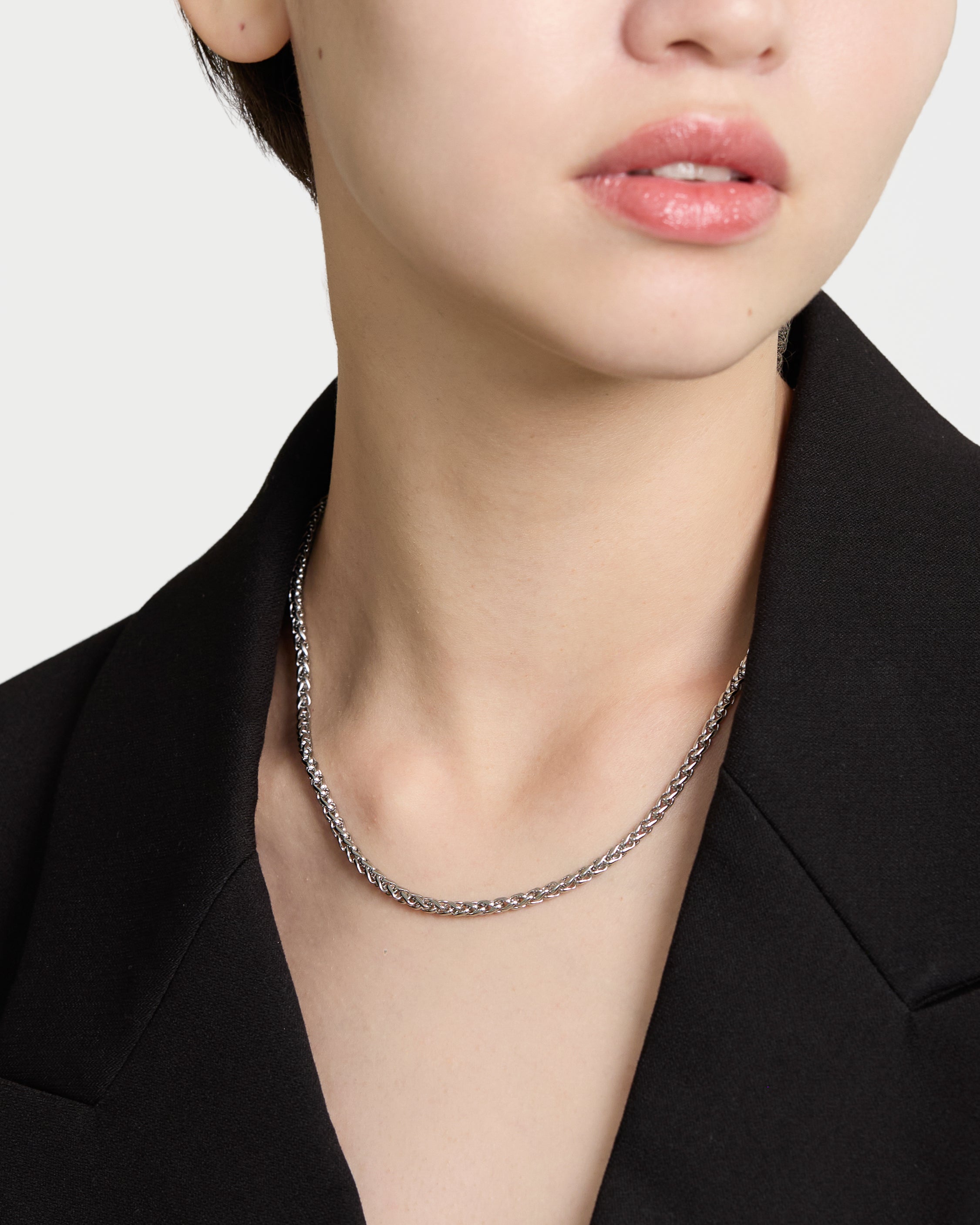 スパイクチェーンネックレス