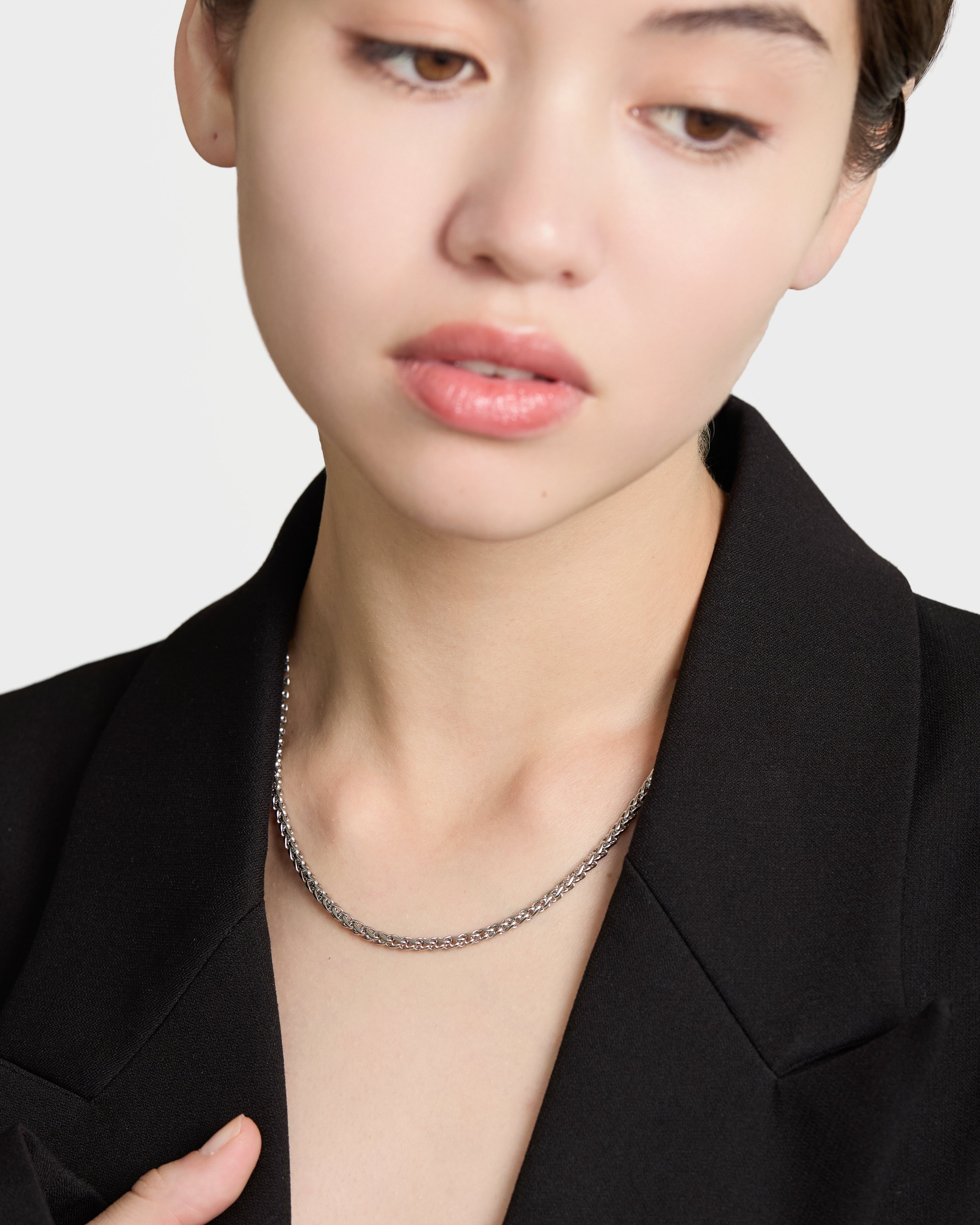 スパイクチェーンネックレス