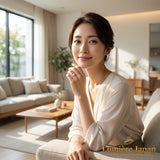 新商品 日本製 Vライン CZ シルバーリング — 指先を、静かに美しく。シルバー925 プラチナ仕上げ