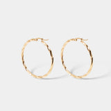 ツイストフープピアス