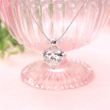 Limited Quantity [Treasure Chest] Exquisite CZ Shine ♪ Gorgeous and Cute Big Heart Necklace! Large Motif Platinum Finish