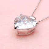 Limited Quantity [Treasure Chest] Exquisite CZ Shine ♪ Gorgeous and Cute Big Heart Necklace! Large Motif Platinum Finish