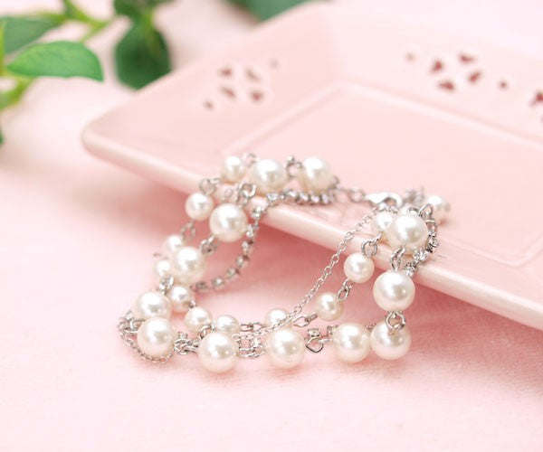 数量限定【宝箱】ずるいくらい可愛い！2連パール＆ラインストーン4連のエレガンスブレスレット プラチナ仕上げ