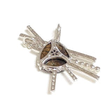 This one-of-a-kind, limited edition pendant top from Japan is a VIP exclusive. It features a golden sapphire and a Japanese design. Crafted in 18K gold by Japanese jewelers. [MPC Exclusive Secret Item]